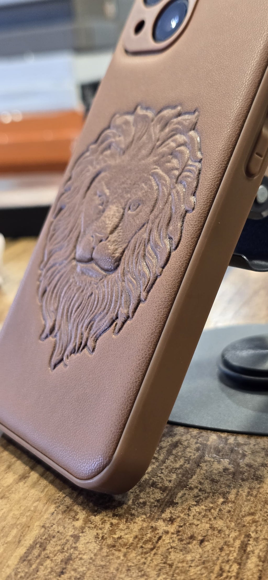 iPhone 13 Lion Design Leather Case